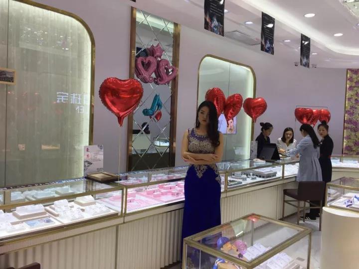 【开业资讯】—— 爱恋珠宝十四家店国庆齐开业 【开业资讯】—— 爱恋珠宝十四家店国庆齐开业